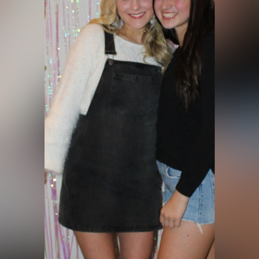 Overall dress